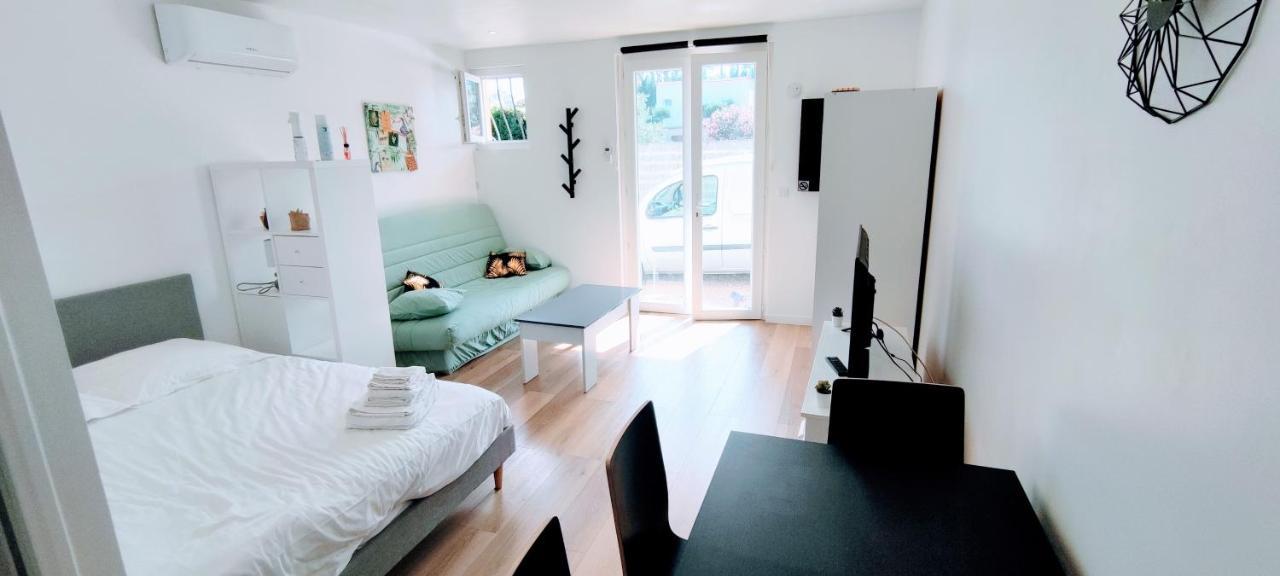 Appartement Climatise Golfe-Juan Plage Vallauris Kültér fotó